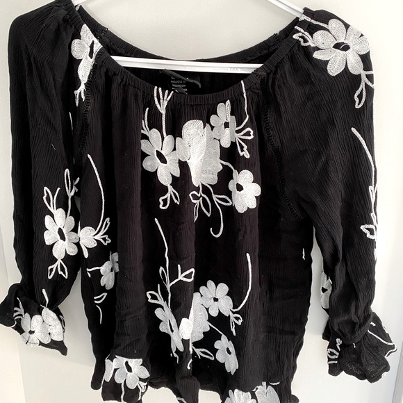 Off the shoulder top - Picture 2 of 2